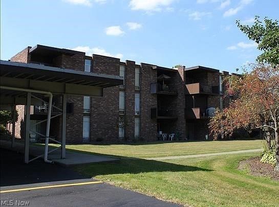 Terrace North Condo - Residential