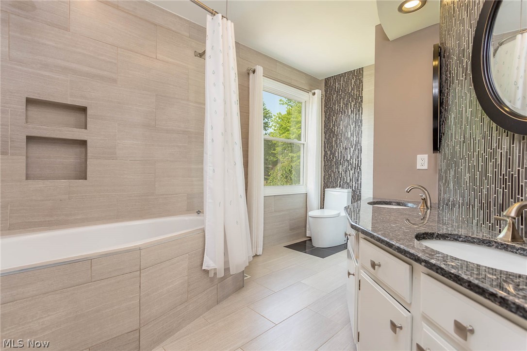 Landerwood Estates Sub #8 - Residential