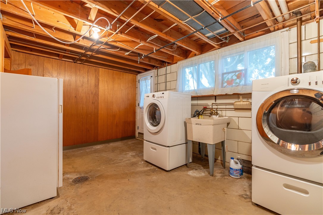 Pine Hills - Residential