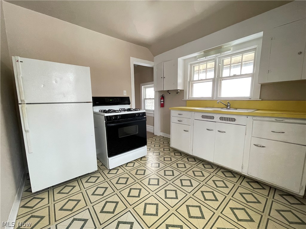 Michael Reillys Sub - Residential Lease