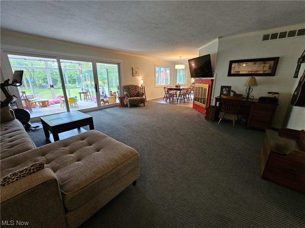 Kenwood Gardens 02a - Residential