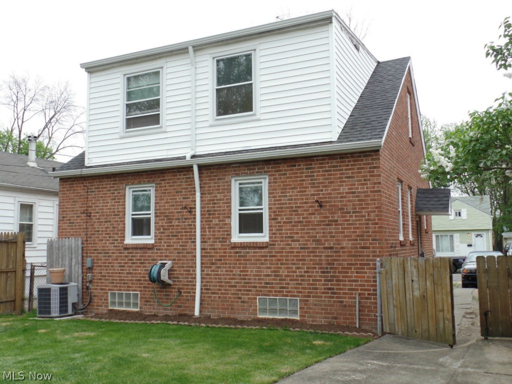 E R Cowin Land Cos Maplewood - Residential