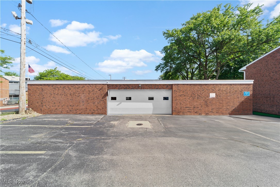 Heritage Hill Condo - Residential