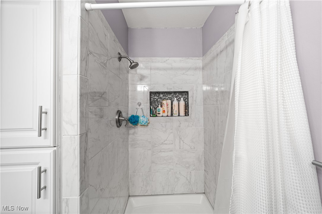 Heritage Hill Condo - Residential