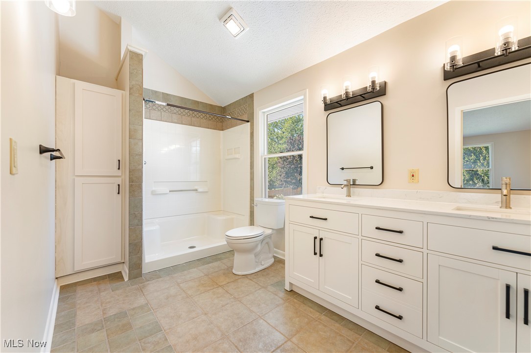 High Tower Estate #2 - Residential