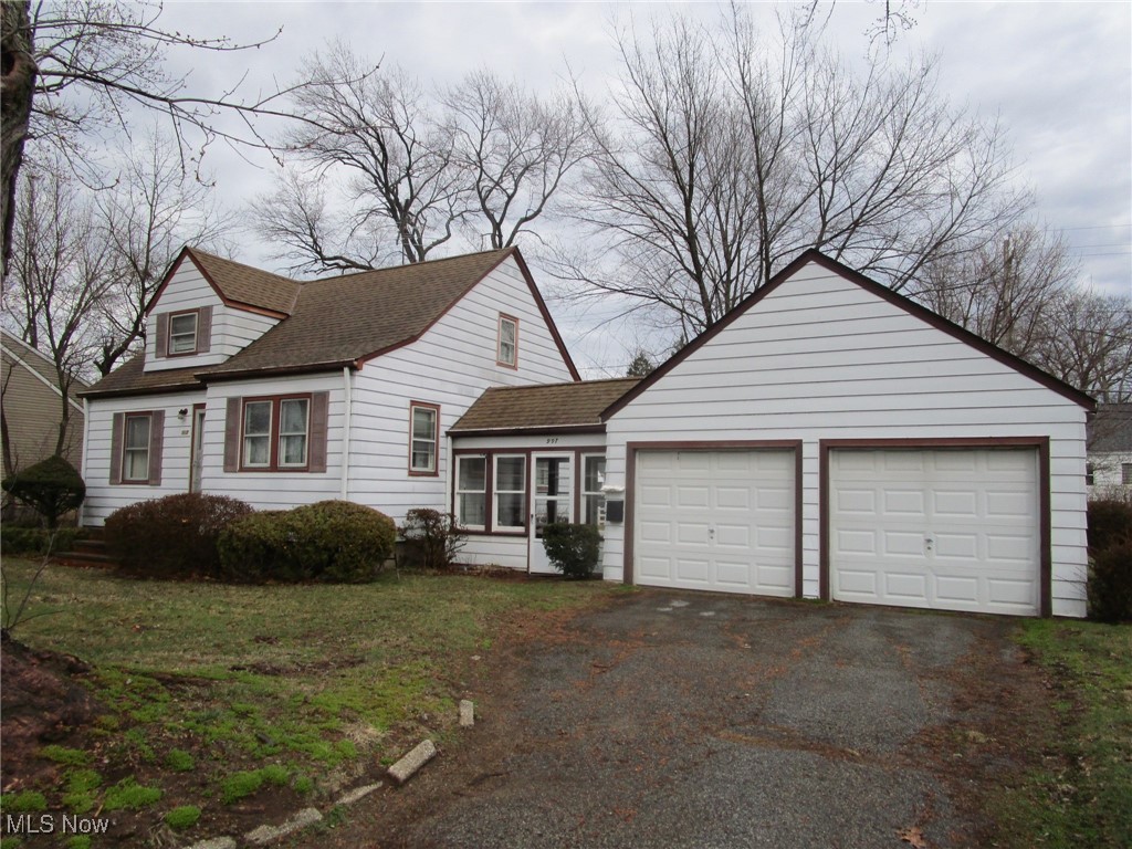 997 Mohegan Trail Trl, Willoughby, Ohio image 2