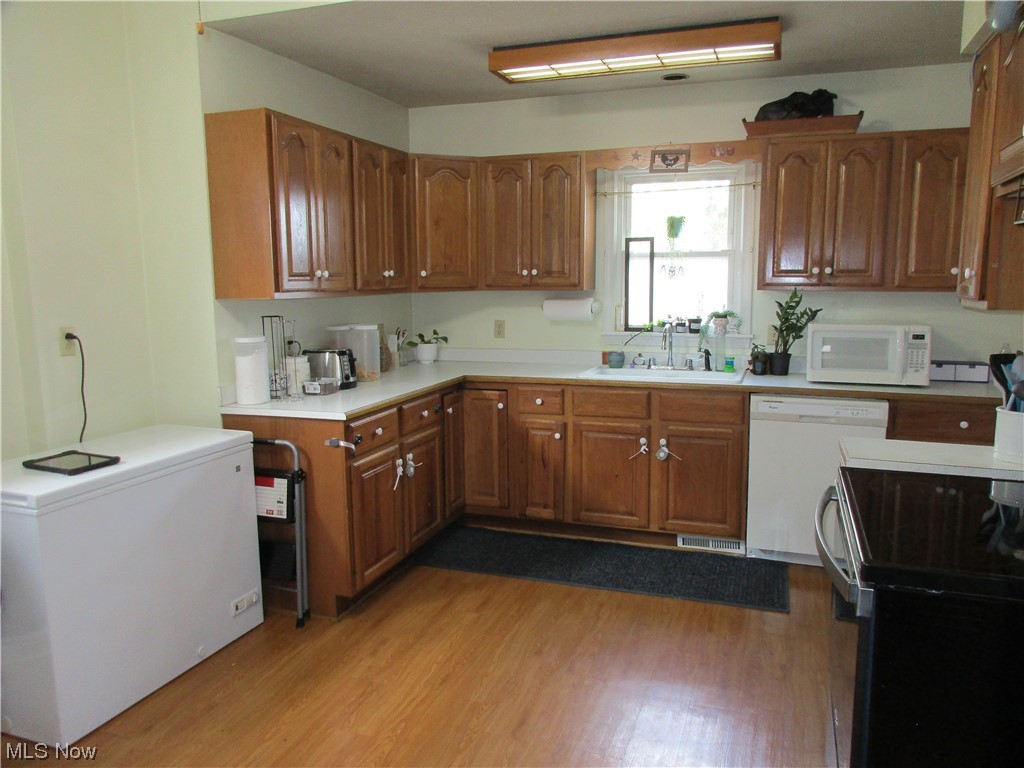 Lands/M & A Chieffo - Residential