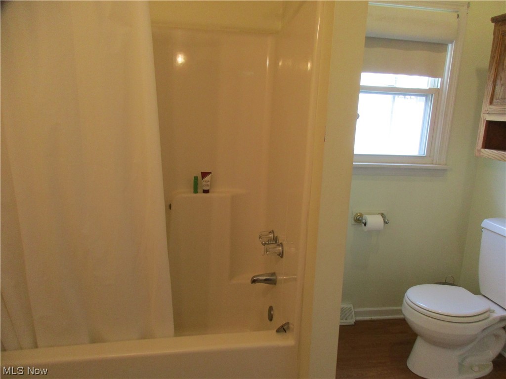 Lands/M & A Chieffo - Residential