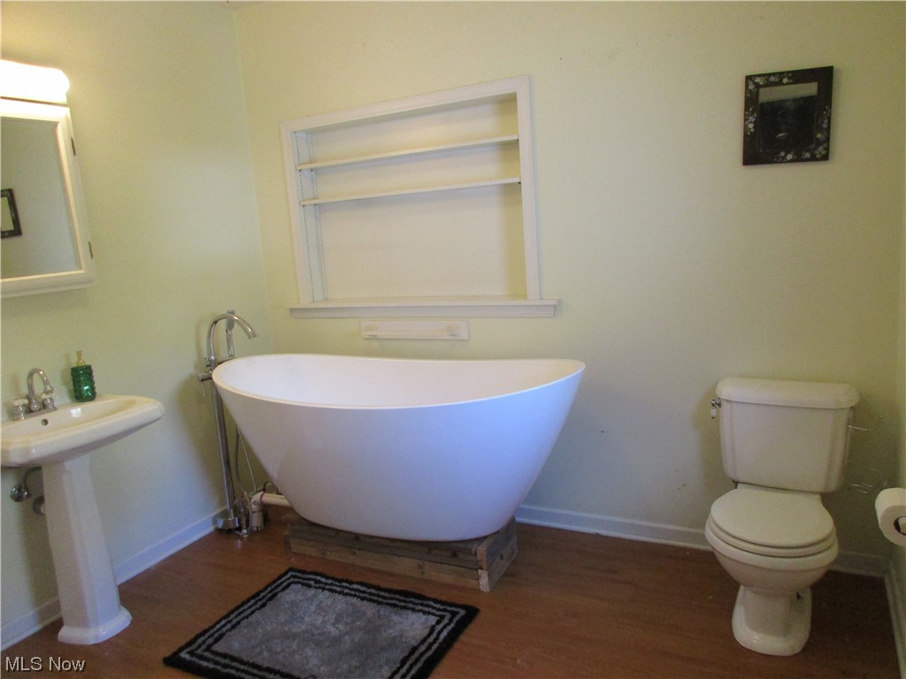 Lands/M & A Chieffo - Residential