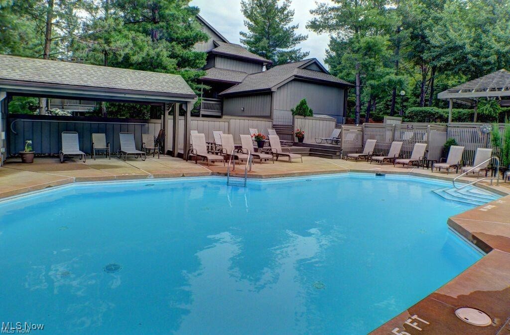 Pine Mill Ridge Condo - Residential