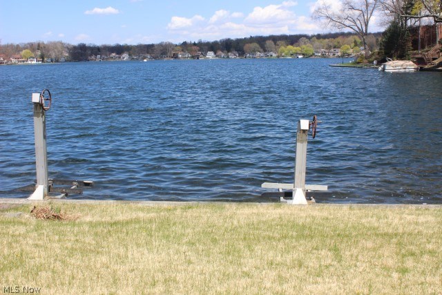 Oak Point - Residential