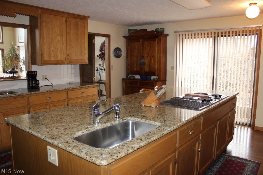 Oak Point - Residential