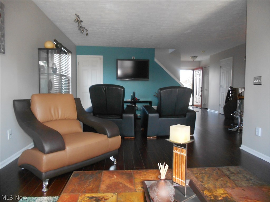 Village At Coventry Crossing - Residential