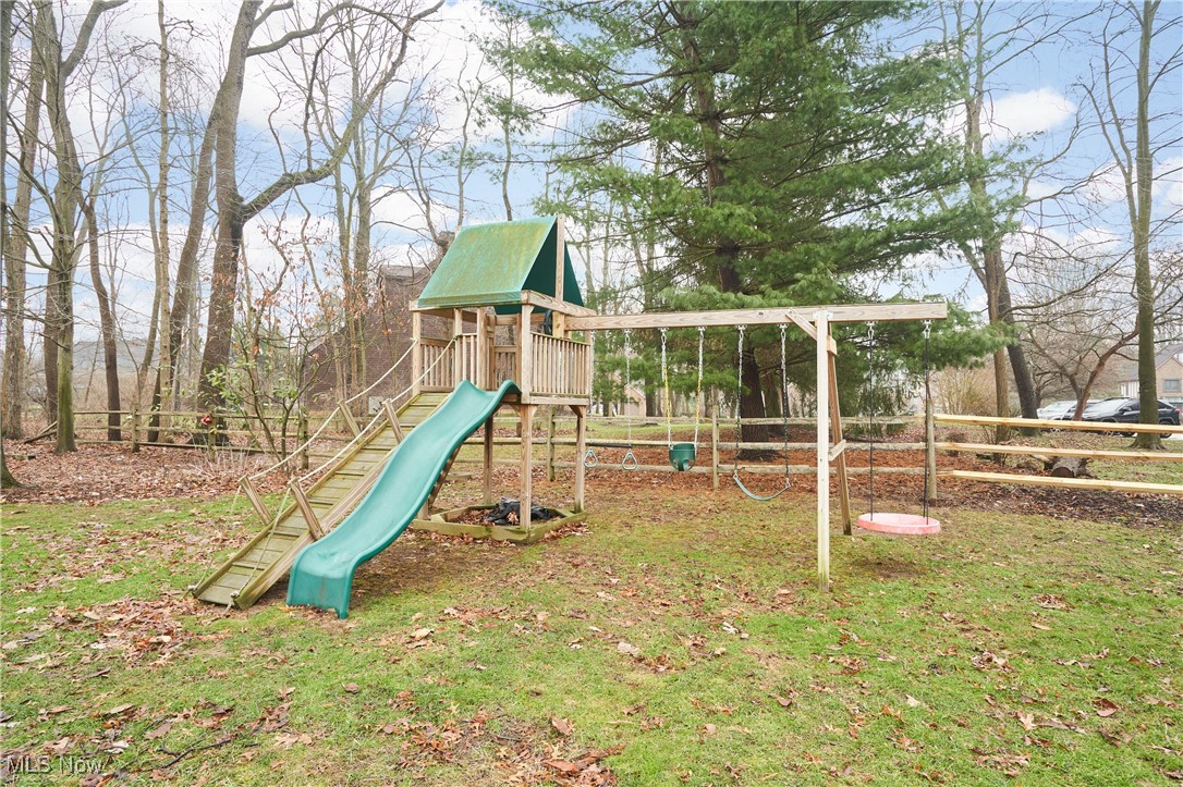 Colony Woods - Residential