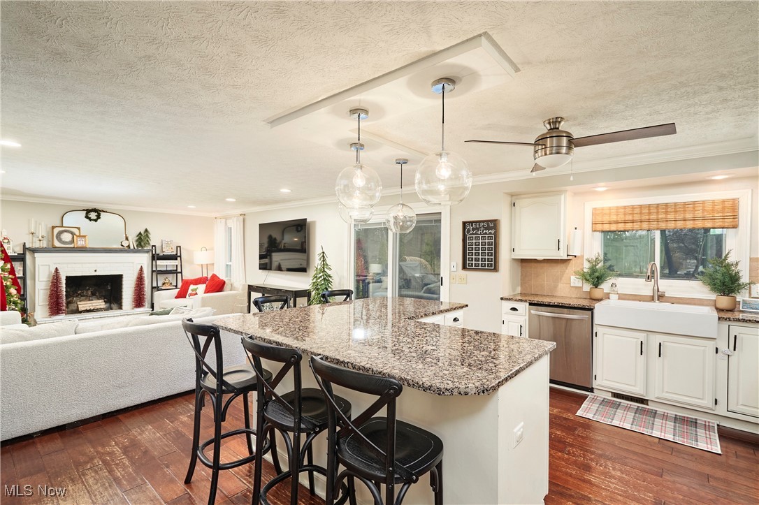 Colony Woods - Residential