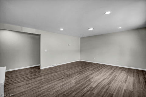 Tiny photo for 1190 East Boulevard, Aurora, OH 44202 (MLS # 5217443)