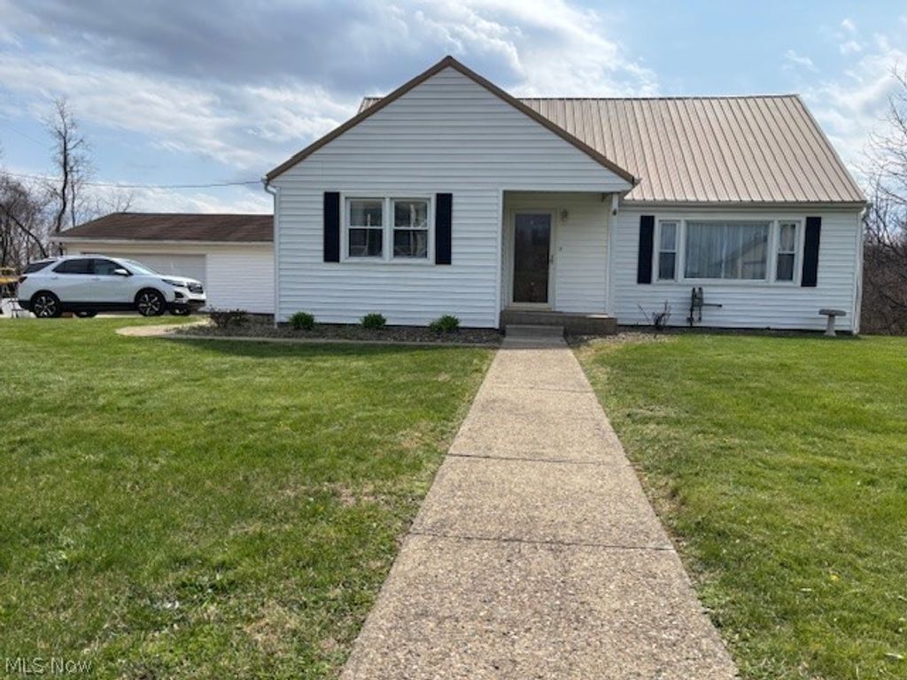 Photo of 11146 Cadiz Road, Cambridge, OH 43725 (MLS # 5197449)