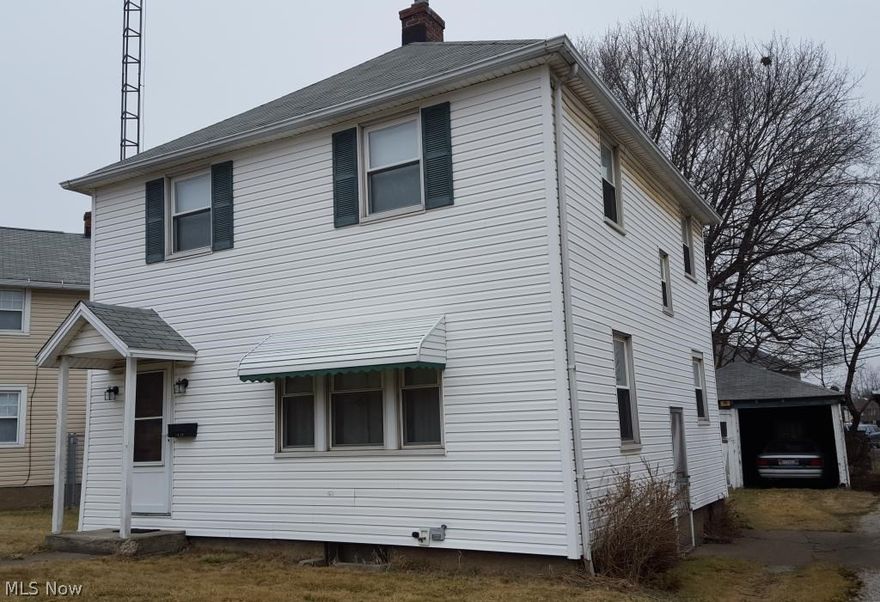 ***Absolute Auction*** Wednesday - March 30, 2016 - 6:00 PM Vinyl Sided 2 Story Home w/ detached 2 car garage, 47’x114’ lot & city utilities, kitchen w/range, three bedrooms, full bath, full basement w/ newer water heater, FA gas furnace & central air, circuit breaker electric, vinyl replacement windows, all furniture and household goods to go with the real estate, open for viewing one hour prior to bidding. 20% down auction day, balance due at closing. A 10% Buyers Premium will be added to the highest bid to establish the purchase price. Any desired inspections must be made prior to bidding. All information contained herein was derived from sources believed to be correct.
