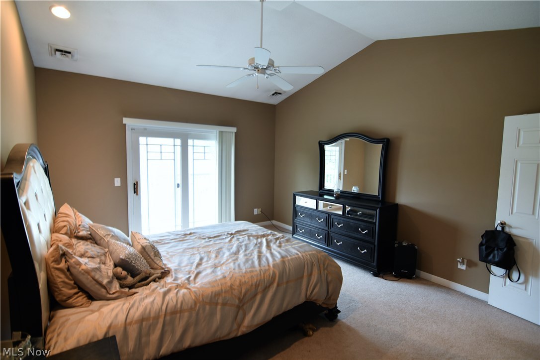 Lake Milton Condo Garage 03a - Residential