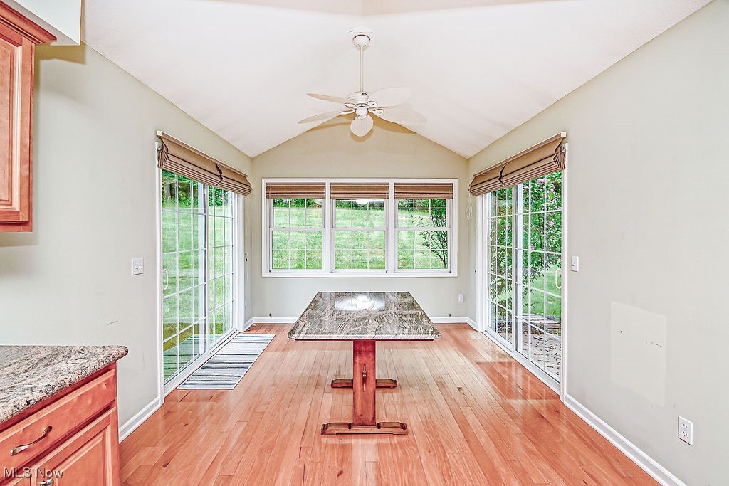 Greenwood Hlnds Condo Ph 14 Am - Residential