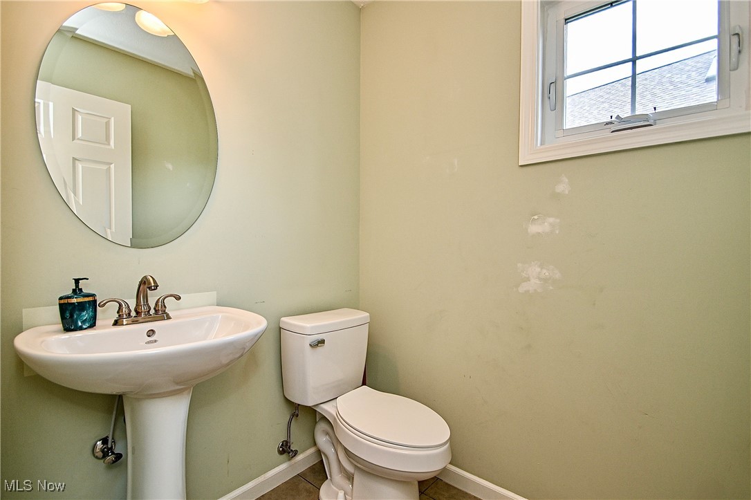 Greenwood Hlnds Condo Ph 14 Am - Residential