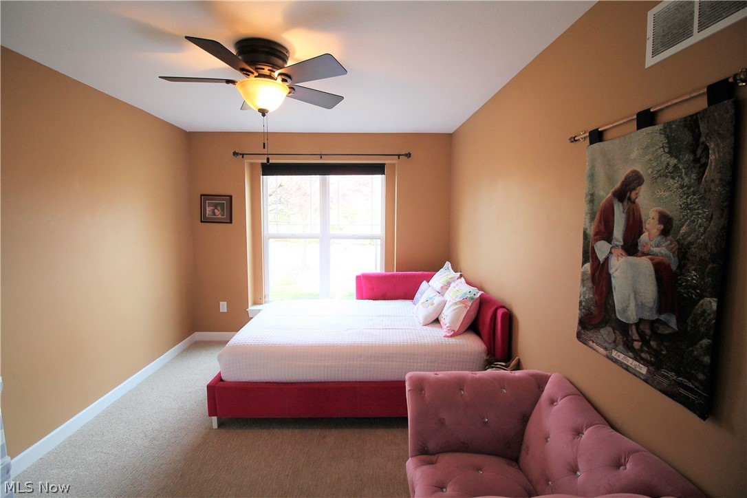 Villas/Waterford Xing Condo - Residential