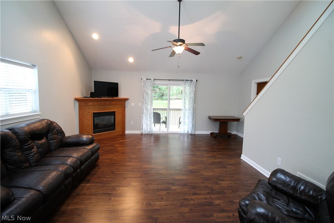 Villas/Waterford Xing Condo - Residential