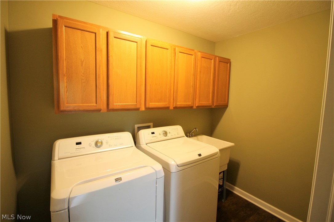 Villas/Waterford Xing Condo - Residential