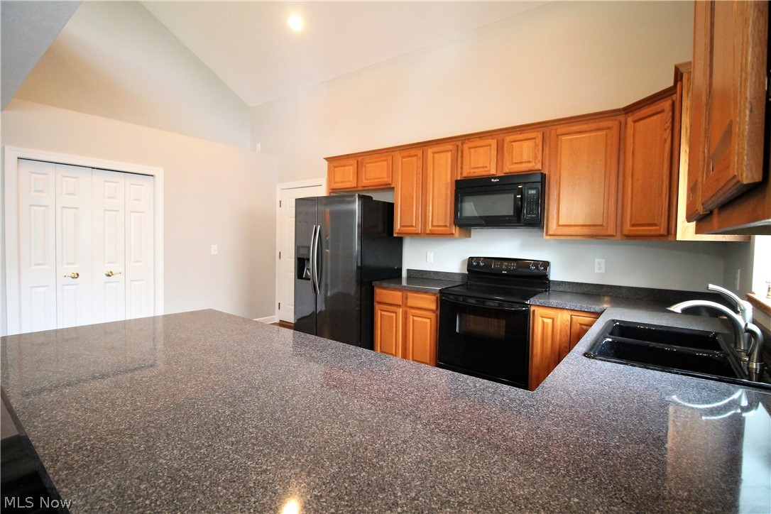 Villas/Waterford Xing Condo - Residential