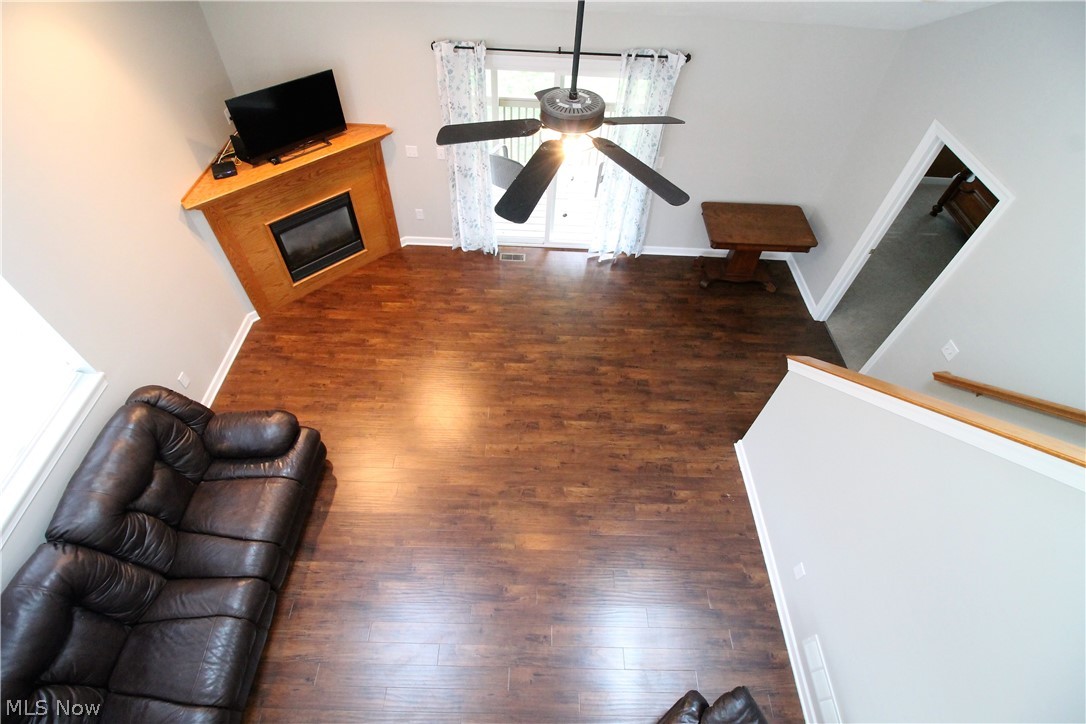 Villas/Waterford Xing Condo - Residential