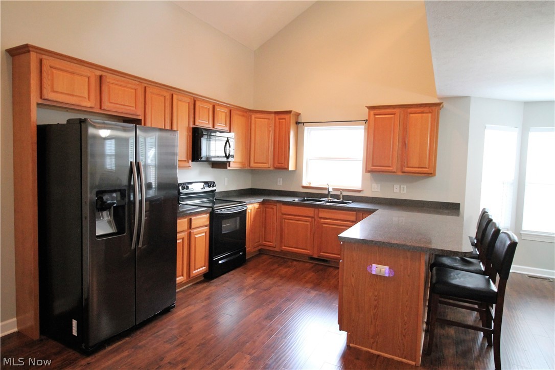 Villas/Waterford Xing Condo - Residential