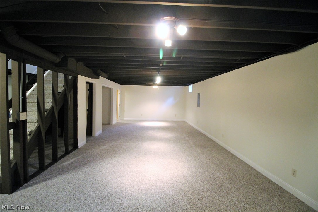 Villas/Waterford Xing Condo - Residential