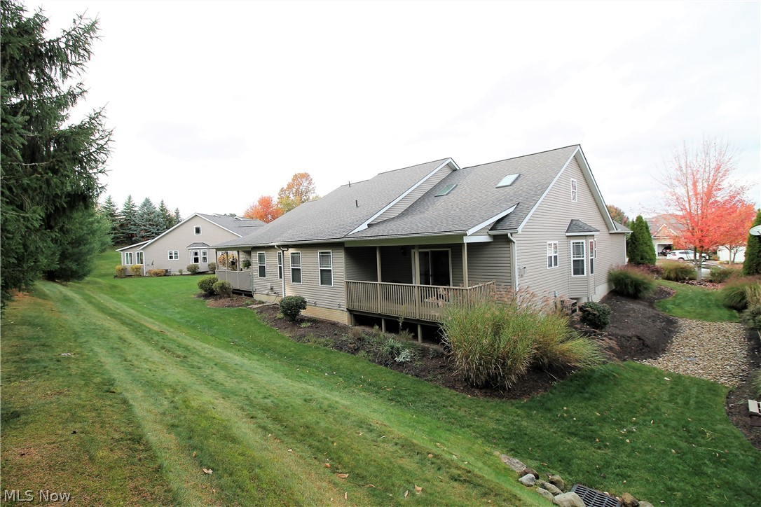 Villas/Waterford Xing Condo - Residential