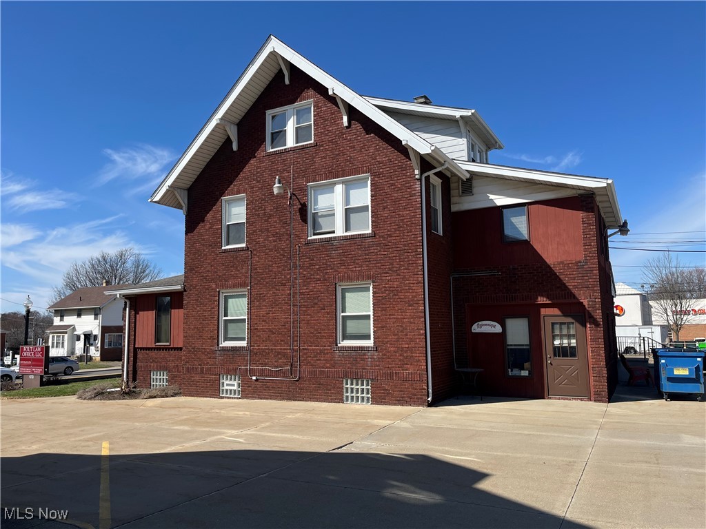 City/North Canton - Commercial Sale