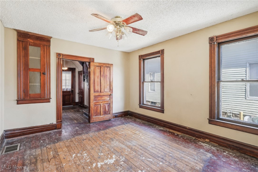 604 E Lincoln Way, Lisbon, Ohio image 9