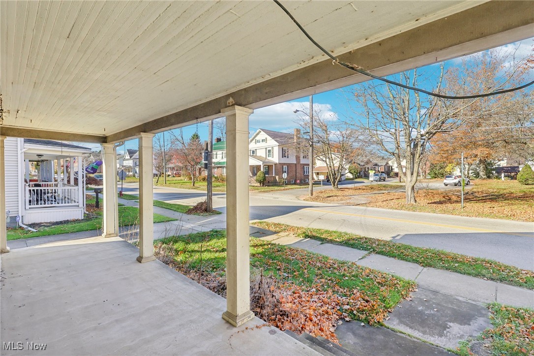 604 E Lincoln Way, Lisbon, Ohio image 4