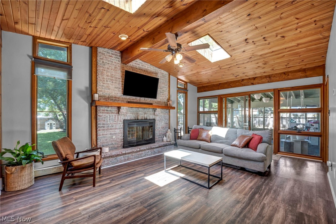 Precision Hsng Corps Yorktown - Residential