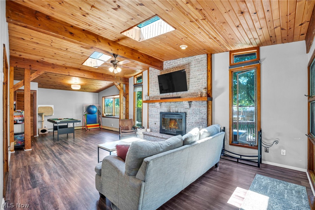 Precision Hsng Corps Yorktown - Residential