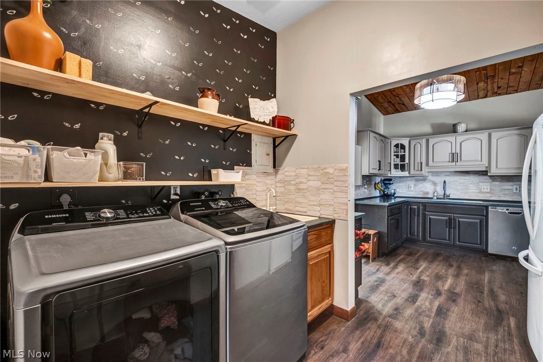 Precision Hsng Corps Yorktown - Residential