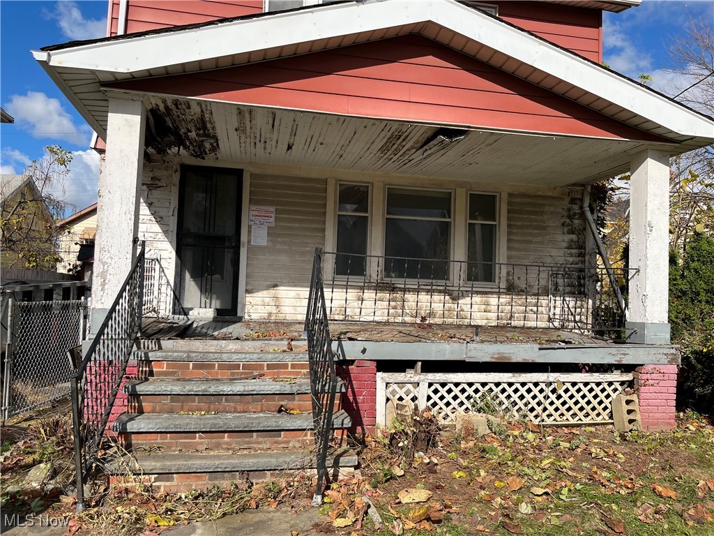 Elworthy Helwick Cos Bungalow - Residential