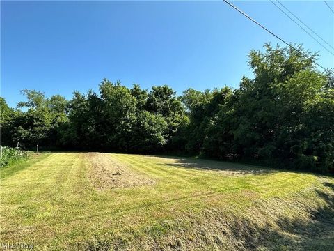 Photo of Cross Street, Caldwell, OH 43724 (MLS # 5211088)