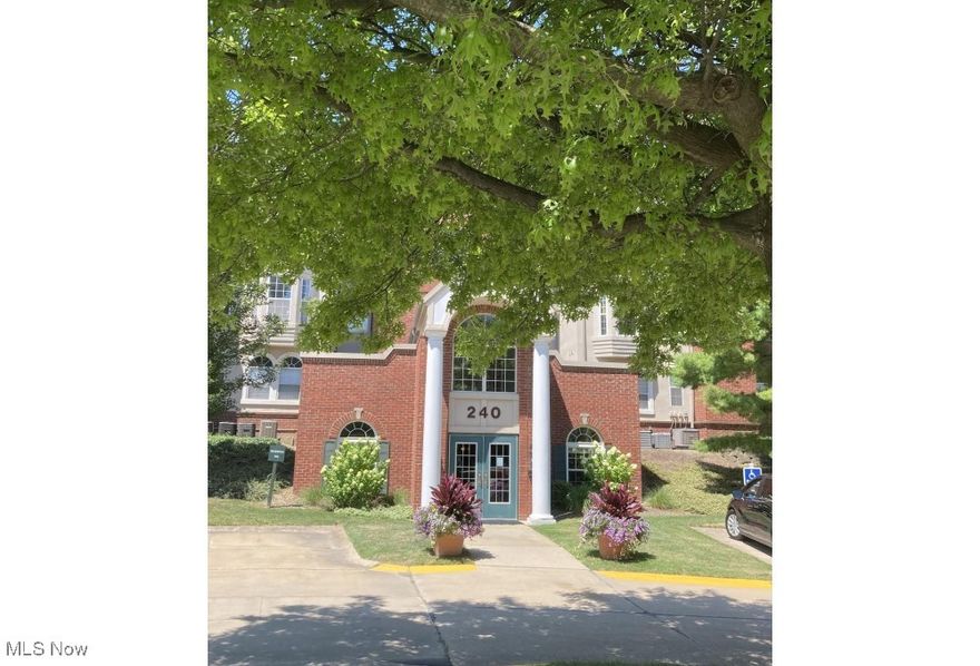 Enjoy the relaxing comforts of living in scenic Woodhawk. This gated and pristine community is situated in a park-like setting in Mayfield Heights, at the Gates Mills/SOM Center circle. This well-maintained 2 BR 2 bath ranch-style condominium is a corner unit, lending itself to quiet privacy. The additional windows found in a corner unit, along with the white woodwork, white cabinetry and neutral decor, all blend together to create a light and cheery living space. The unit features a balcony, fireplace and all appliances including in-unit laundry with Bosch washer and dryer. There is a dedicated parking space and two storage cabinets in the heated and secure garage. Enjoy Woodhawk's recreational features such as multiple pools, tennis courts, fitness facilities and community rooms. Woodhawk offers the best of both worlds: safe and secluded living while just minutes away from freeway, shopping, dining and hospitals.