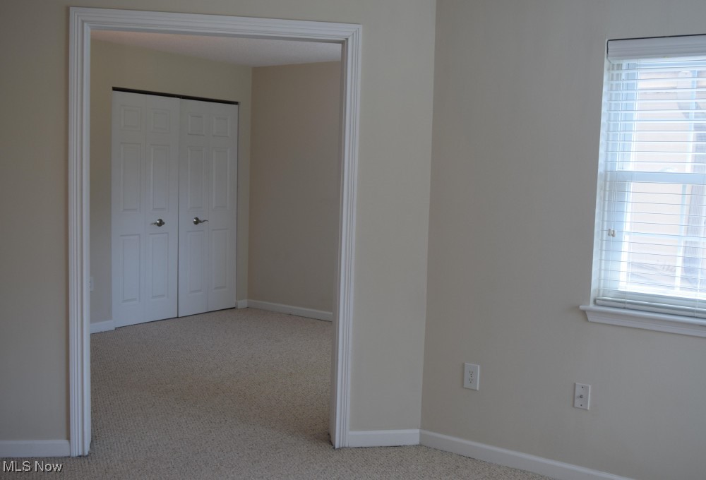 Fox Hollow/Woodhawk Condo - Residential