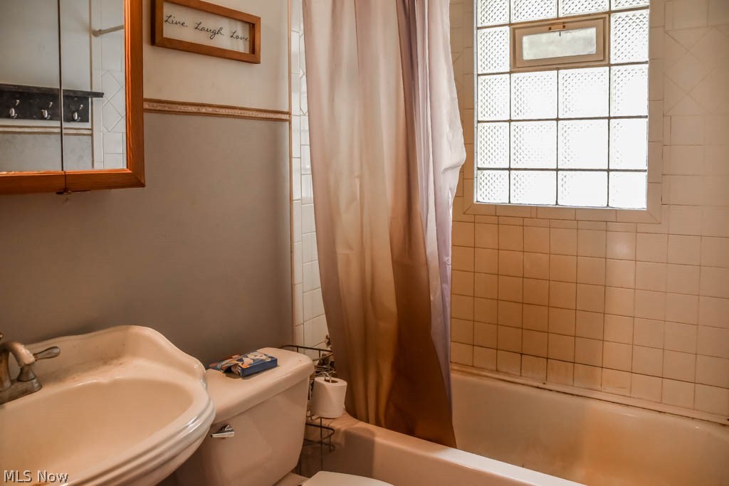 Canoco Heights - Residential