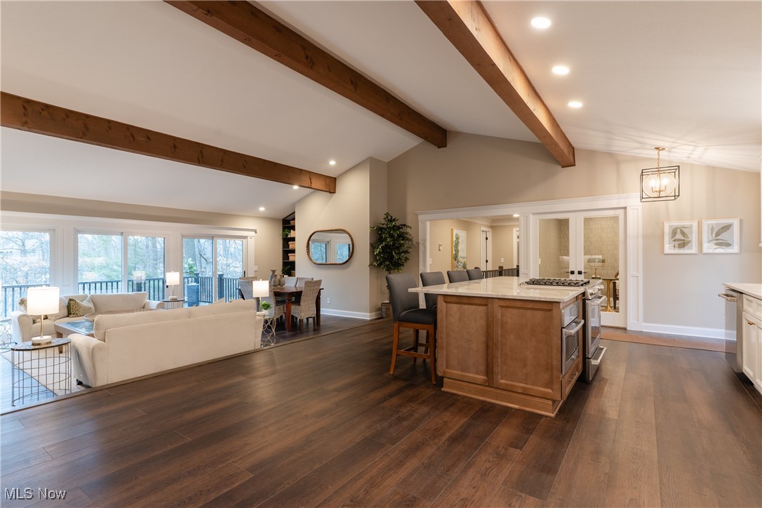6873 Woodwalk Drive, Brecksville, Ohio image 11
