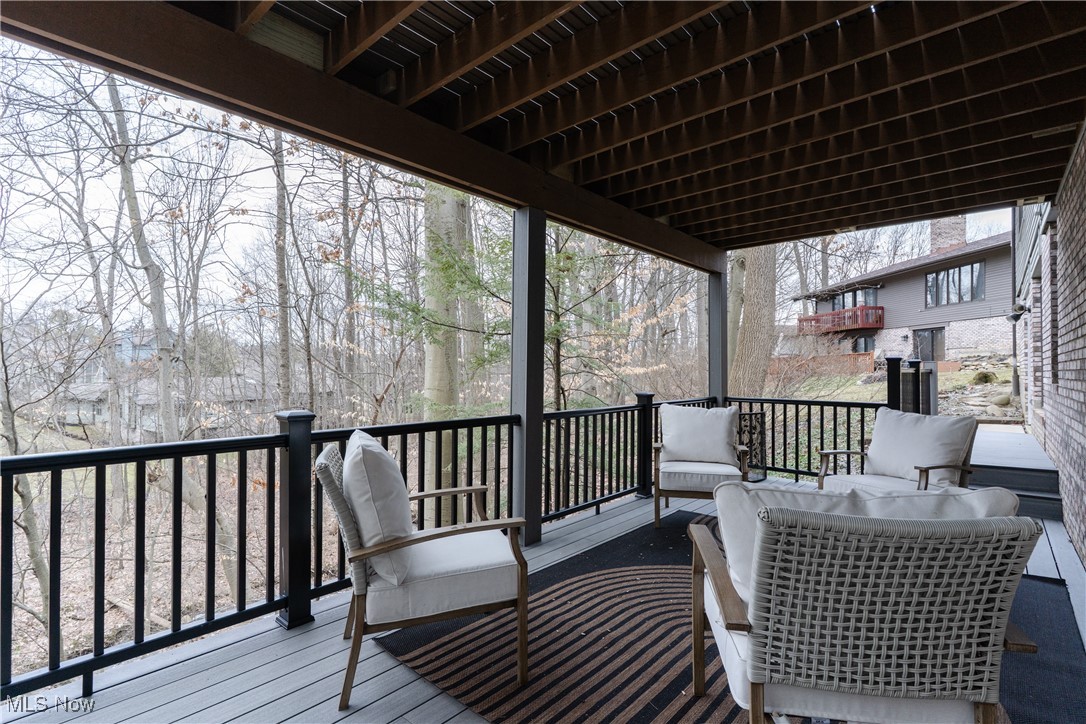 6873 Woodwalk Drive, Brecksville, Ohio image 46