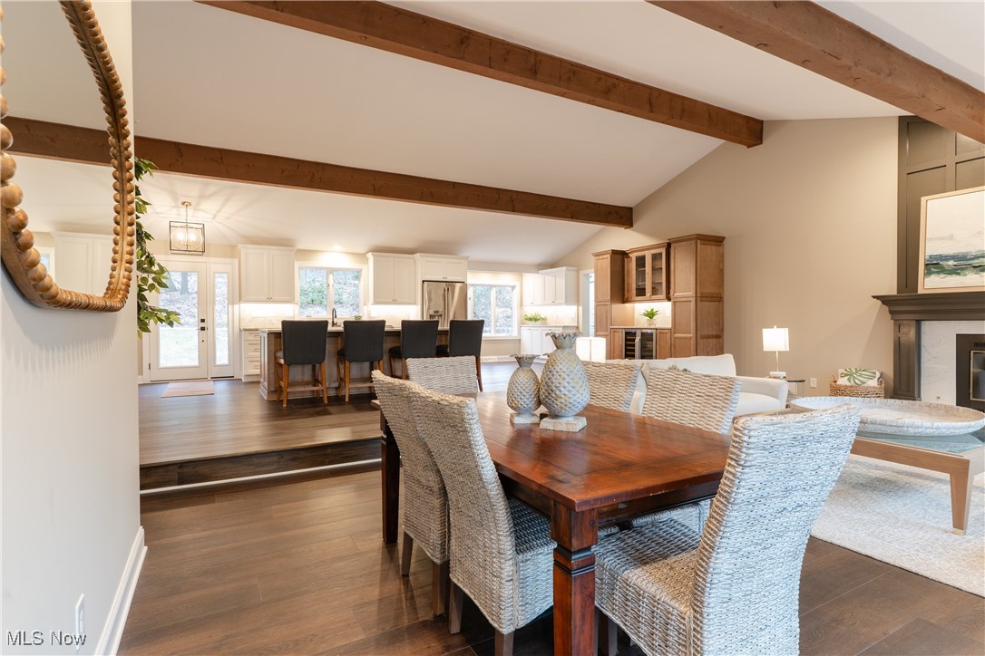 6873 Woodwalk Drive, Brecksville, Ohio image 18