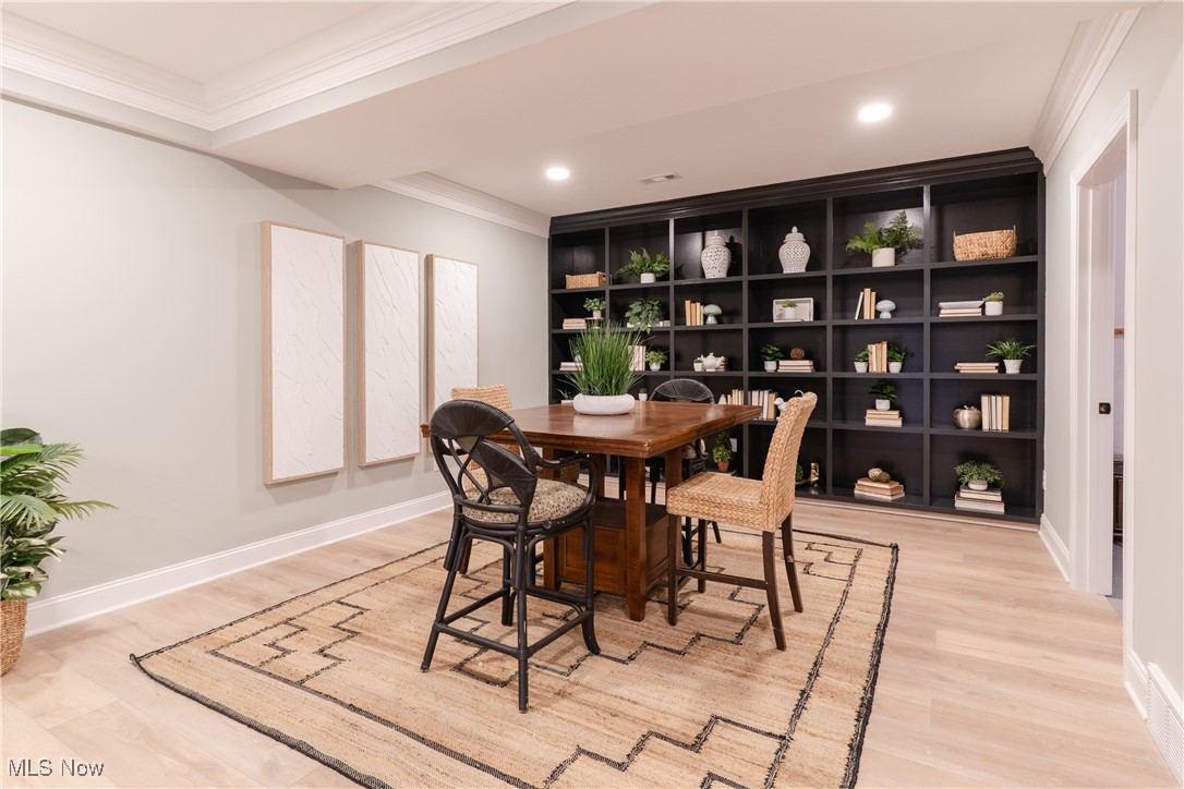 6873 Woodwalk Drive, Brecksville, Ohio image 34