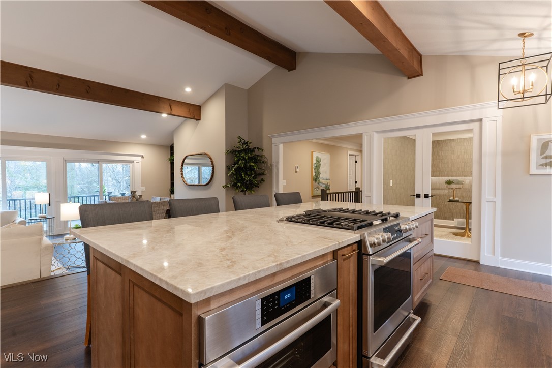 6873 Woodwalk Drive, Brecksville, Ohio image 12