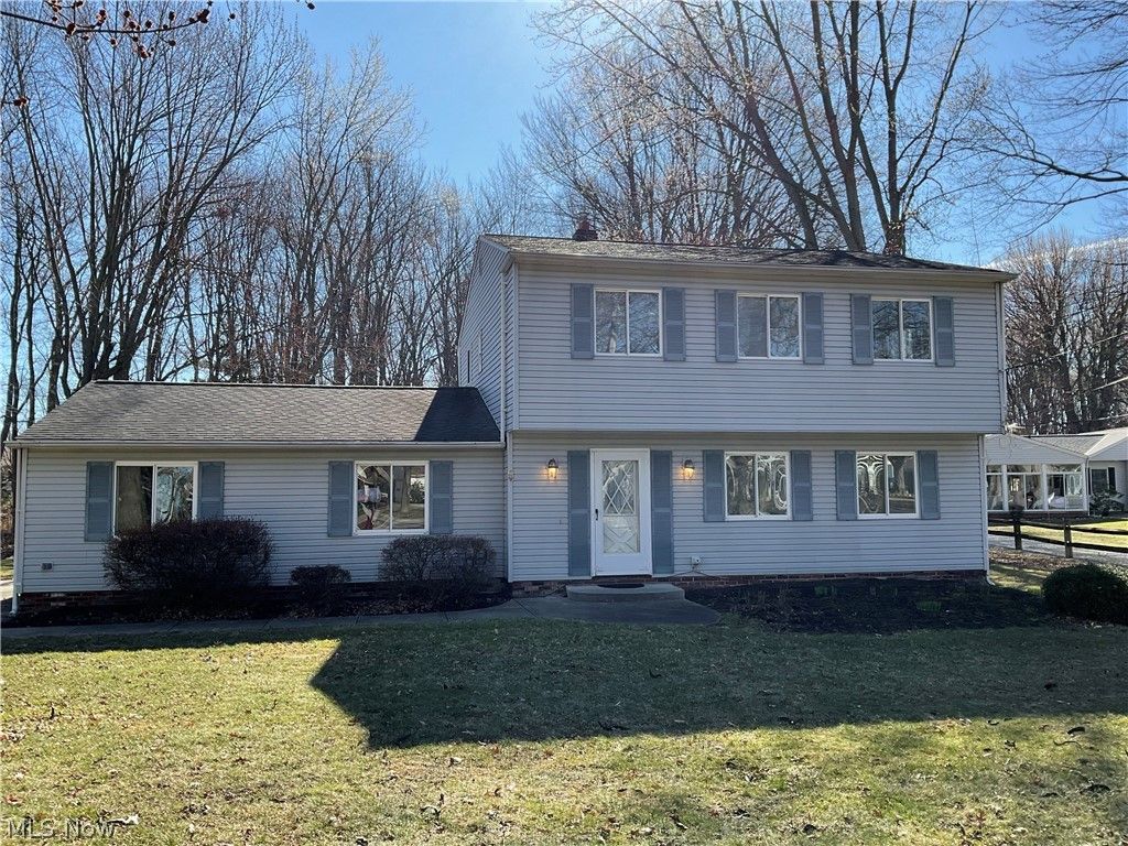 Photo of 37818 Lake Shore Boulevard, Eastlake, OH 44095 (MLS # 5191949)